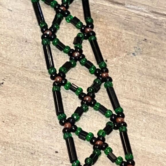 Beaded Macrame Vintage Necklace - Picture 2 of 5